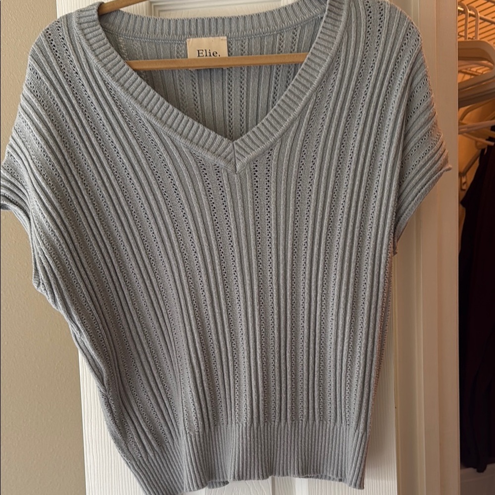 Elie Tahari Light Blue V-Neck Ribbed Knit Top